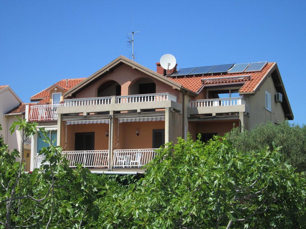 Villa Daniela Brodarica  Exterior foto